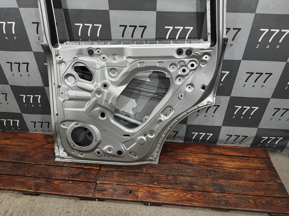 Дверь задняя правая Tank 500 21-нв Б/У Оригинал 6201200XKV3CA