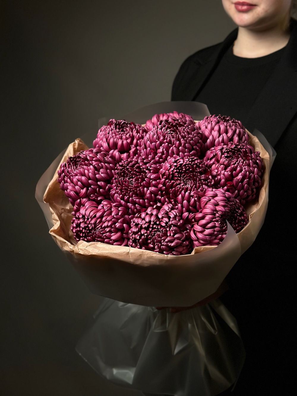 Монобуке́т «Хризантема бигуди»