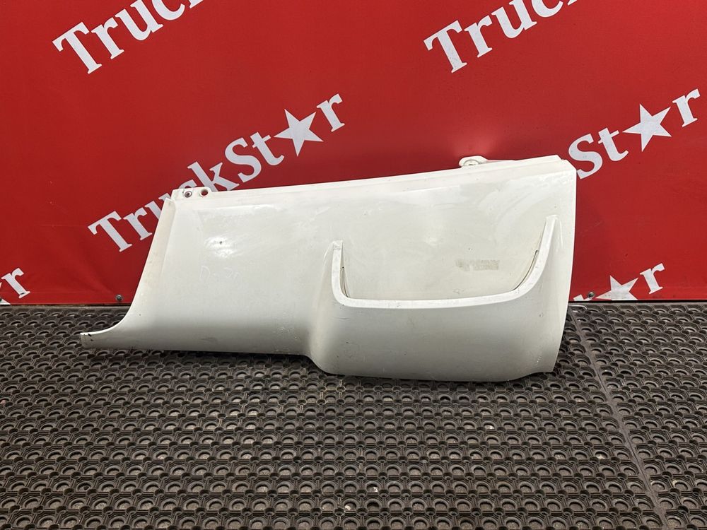 Угол кабины правый 2020г