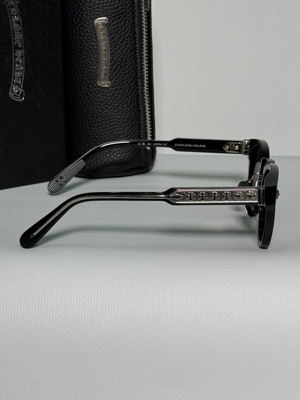 Очки солнцезащитные Chrome Hearts