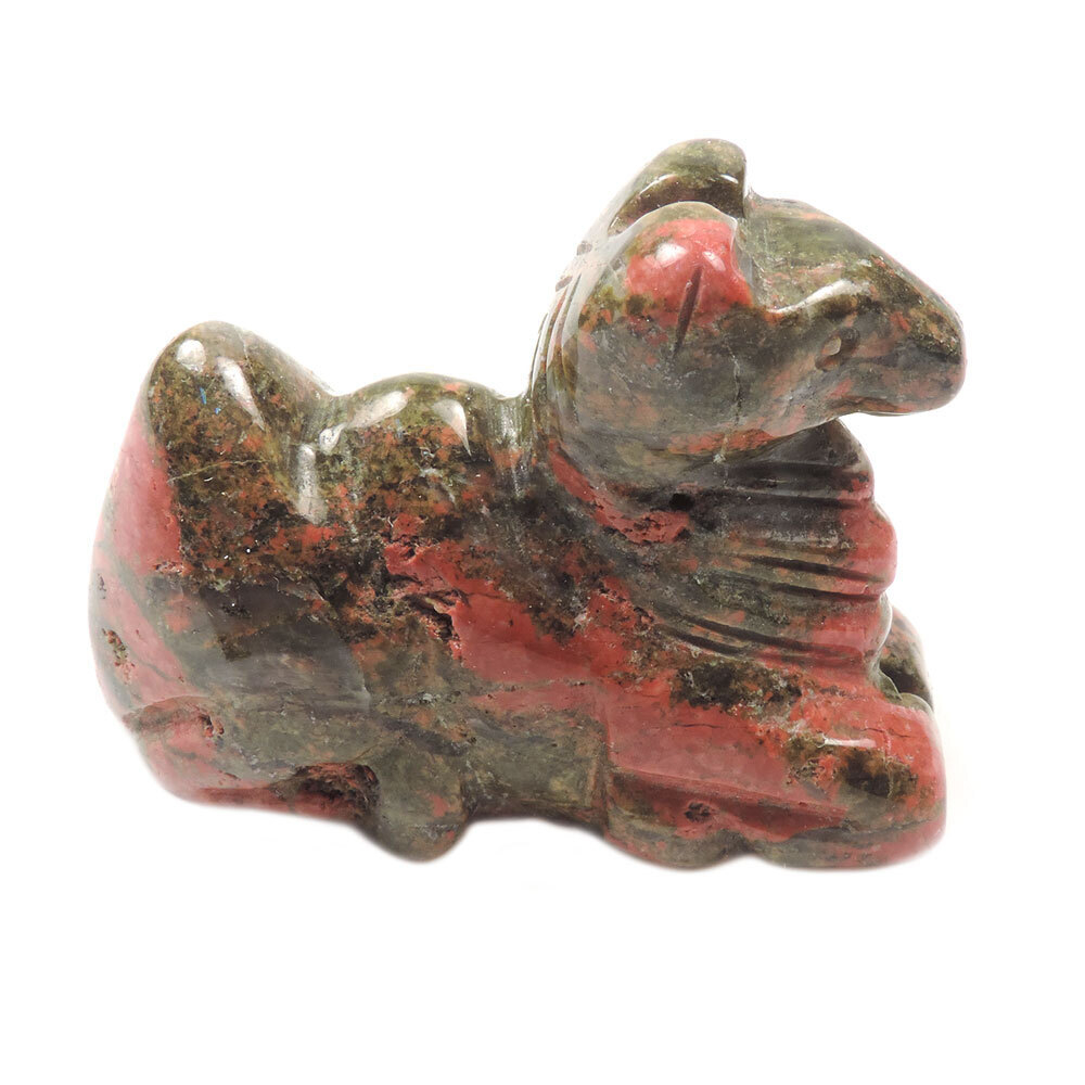 Верблюд натуральный камень асс.