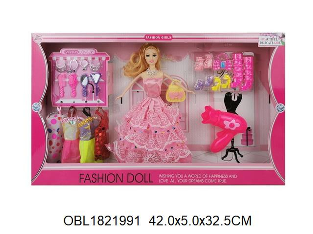 Кукла тип модель, с аксесс. коробка 01328