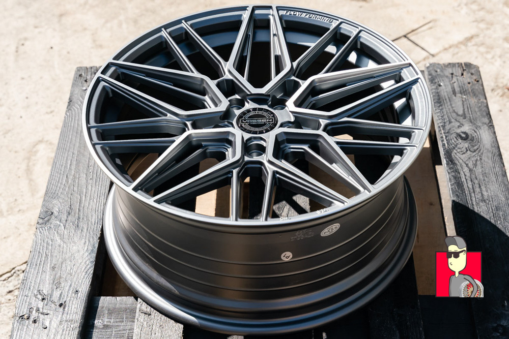 Комплект дисков Vossen HF-7 18x8 et35 5x114.3