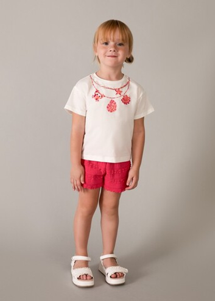 футболка с шортами