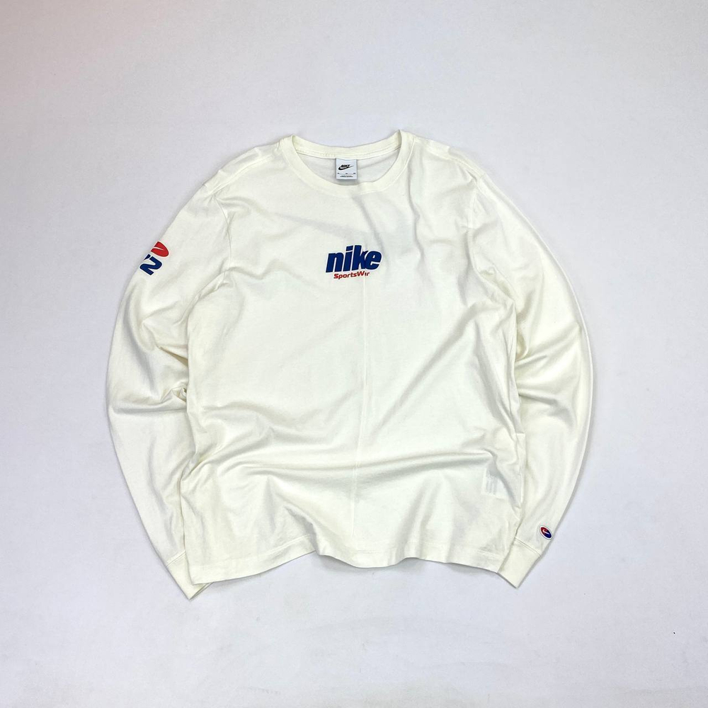 Лонгслив Nike шов