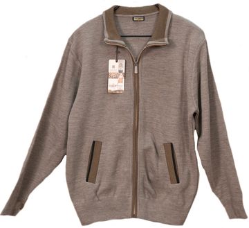 p-p 54-60. Жакет шерстяной "COLORBAR" Турция. Разъемный замок. BATAL