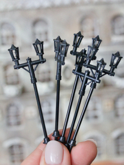 Фонари уличные миниатюрные для макетов "С двумя плафонами" (85 мм; 5 штук) / модель фонаря для парков и железных дорог