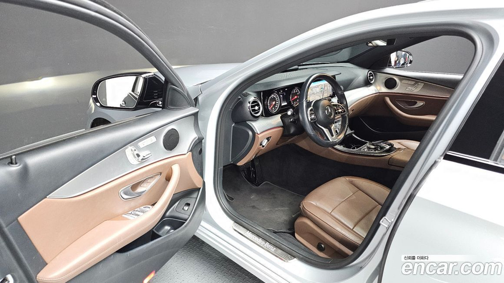 Mercedes-Benz E-Class W213 E250 Avangarde (07.2020)