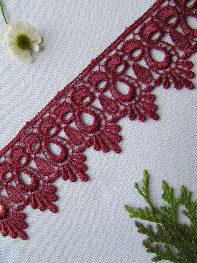 Кружево плетеное, ш. 4,5-5 см, сливовый