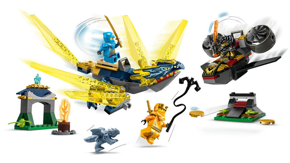 Конструктор LEGO Ninjago 71798 Битва детеныша дракона Нии и Арин