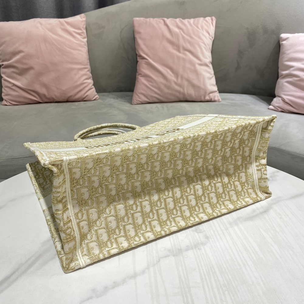Christian Dior Book Tote 42 cm