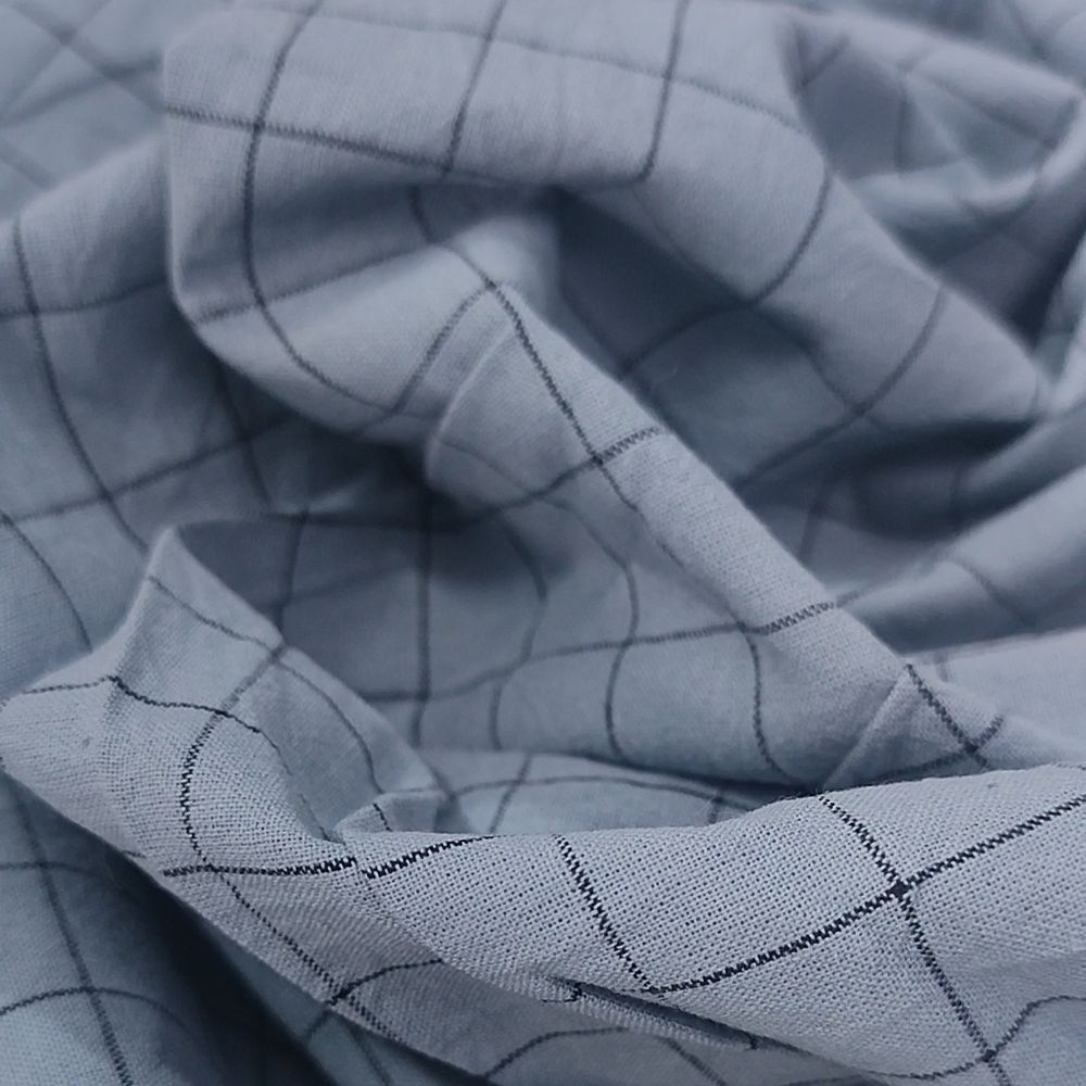 Варёный хлопок "Черная клетка на пепельно-голубом, 1.5*1.5 см"