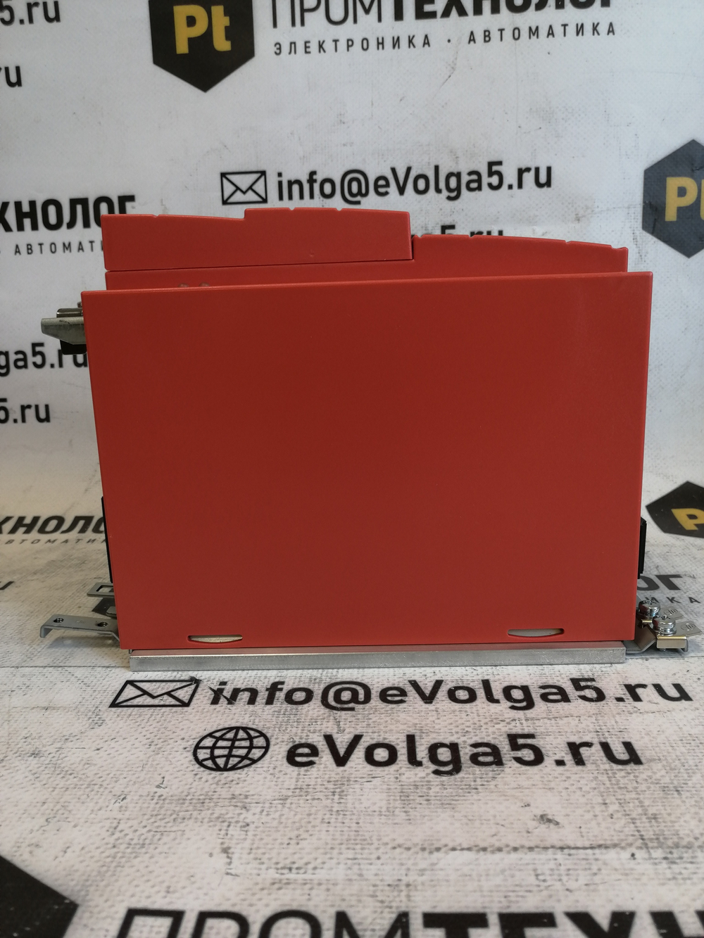 SEW Eurodrive MC07B0008-5A3-4-S0 с хранения