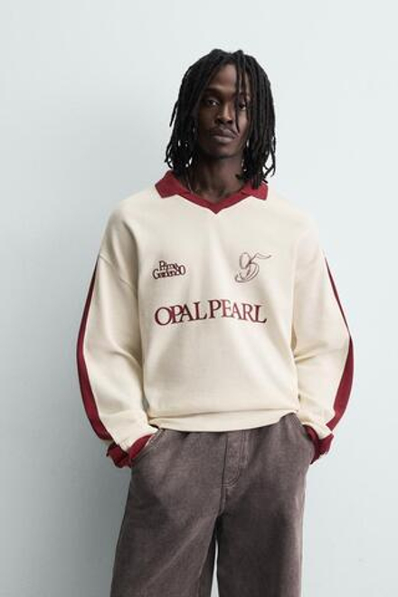 ZARA ПОЛО С ВЫШИВКОЙ В СТИЛЕ РЕТРО, ЖЕЛТОВАТО-БЕЛЫЙ