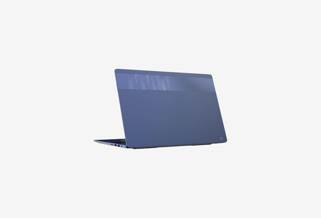 71003300060_0326227100344