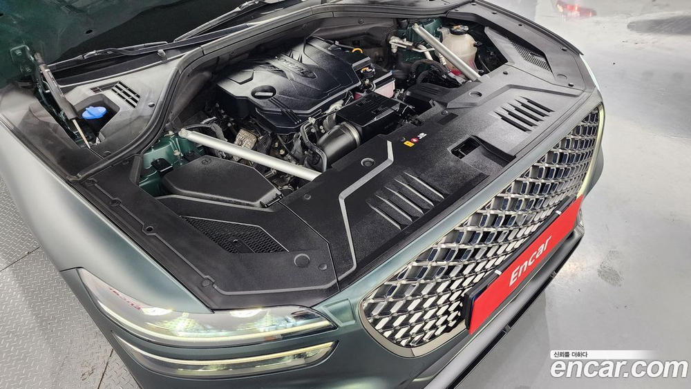 Genesis GV70 2.5T Бензин AWD (05.2021)