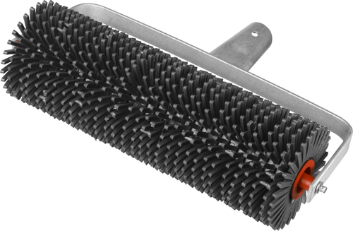 Валик игольчатый ЗУБР ″Мастер″ по бетону на металлической рамке, под удлинитель, пластмассовые иглы 28мм, 105х300мм