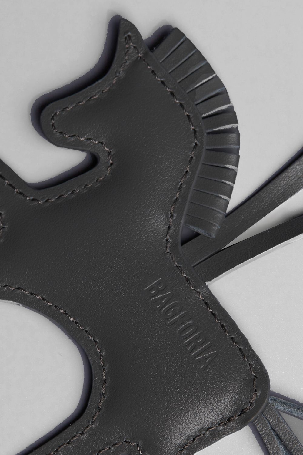 БРЕЛОК ЛОШАДКА GREY