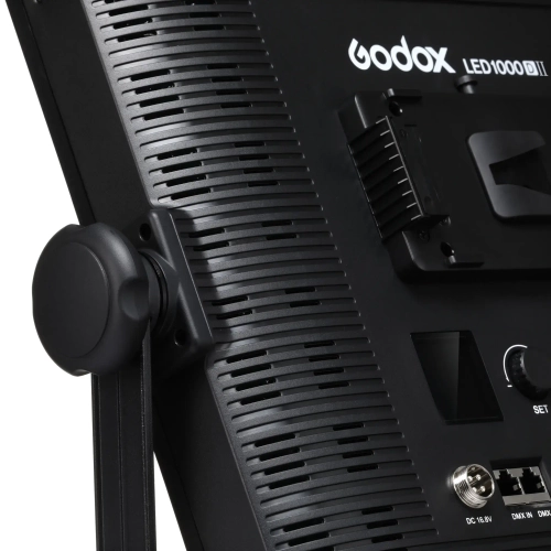 Осветитель светодиодный Godox LED1000D II студийный