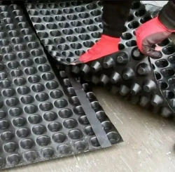 Профилированная мембрана Lite (1х20 м) шип 8 мм 450 г/м2