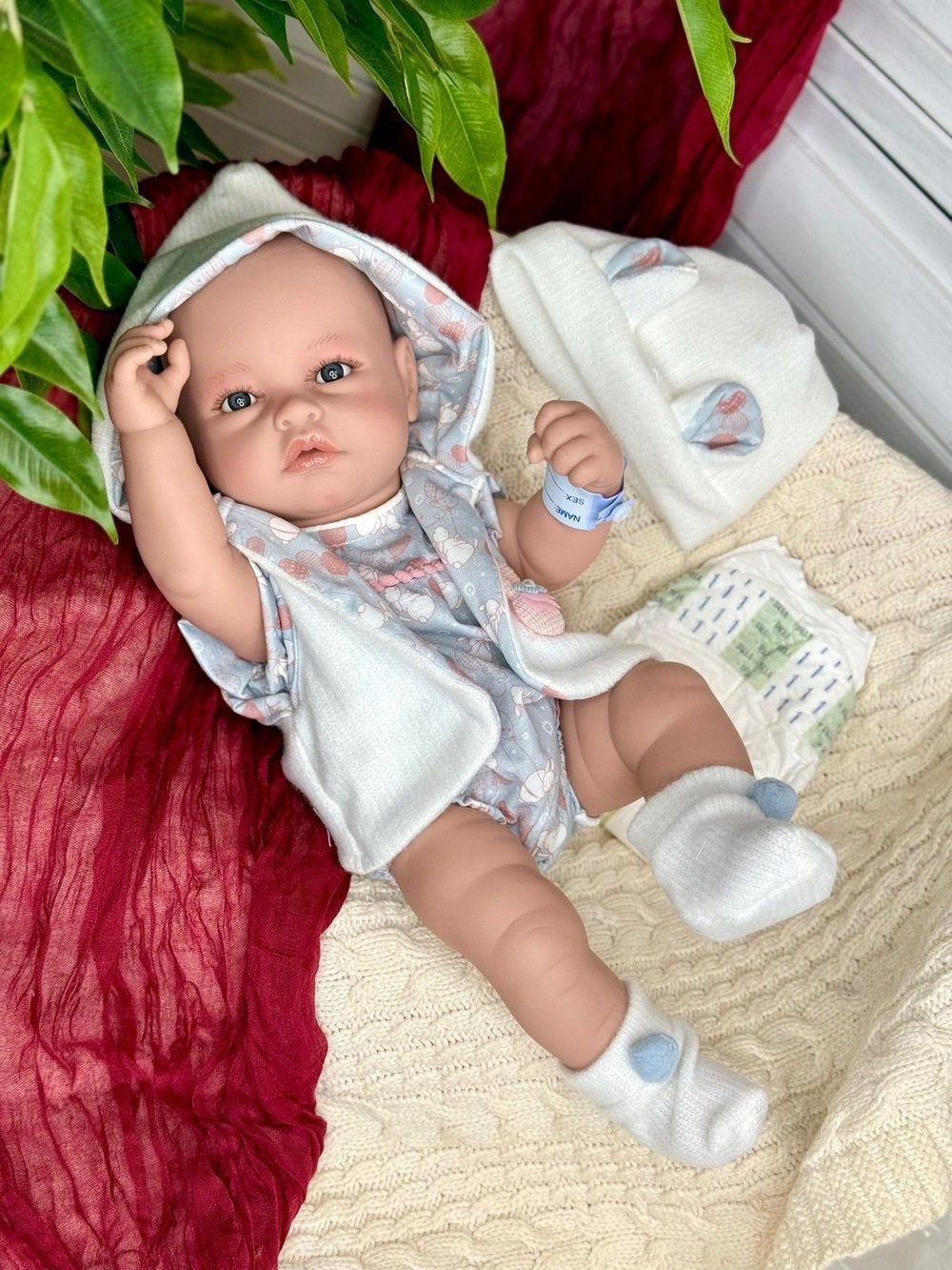 Кукла Berbesa виниловая 42см Martina (5507K)