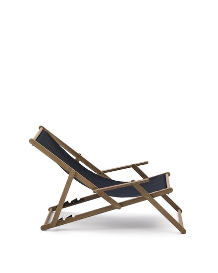 Складное кресло Vilara для улицы из акации и текстиля черного цвета La Forma Испания 