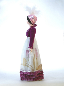 Кукла коллекционная в костюме для прогулок 19 века.