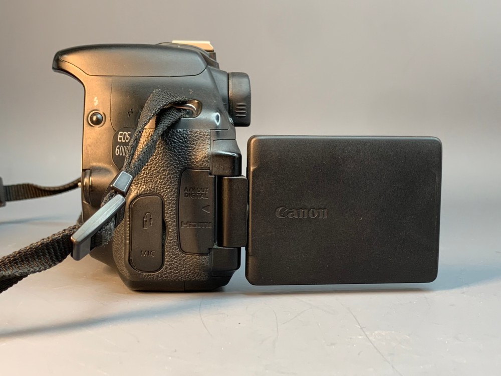 Canon 600D Body 78256 Кадров