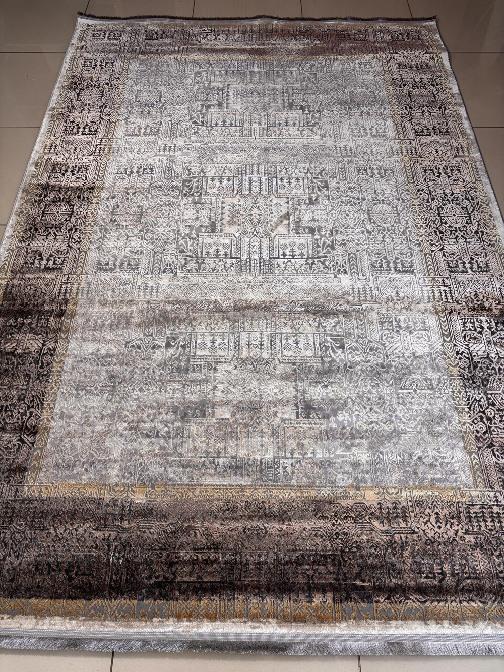 Ковер Zara Collection (200*380 см),темные рамки