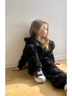 Костюм спортивный велюровый с пайетками