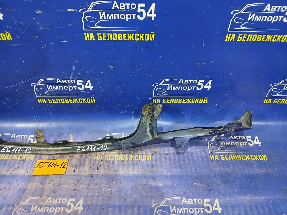 Планка под фары TOYOTA COROLLA 1999