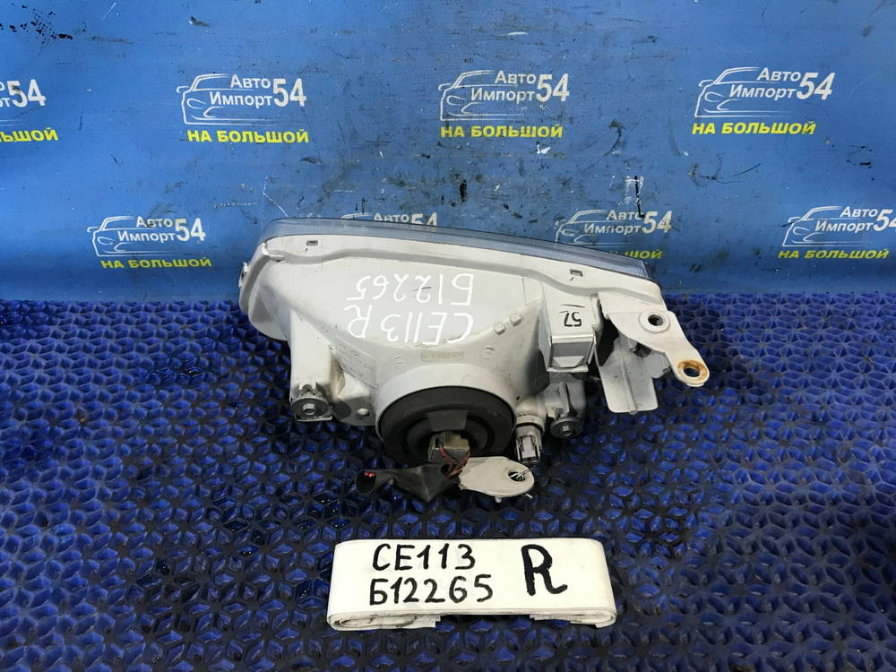 Фара передняя правая TOYOTA COROLLA 1997-2000