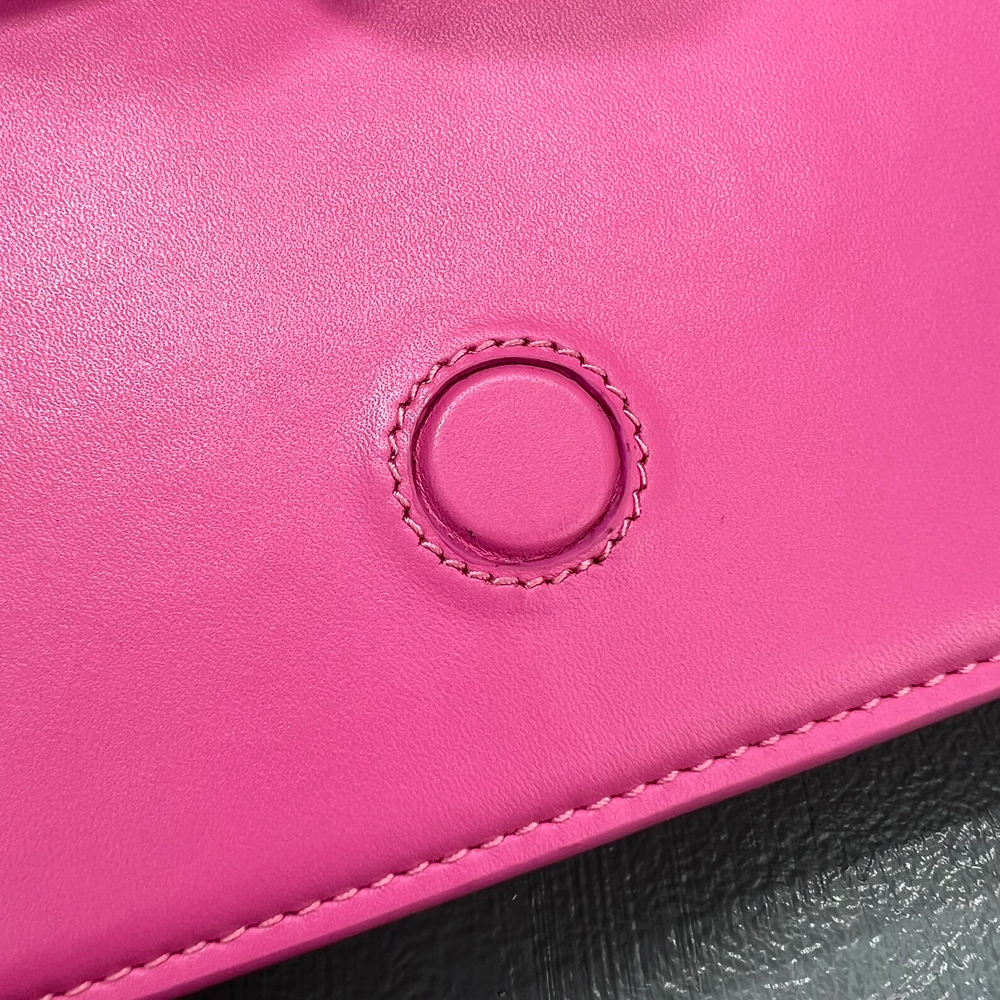 Jacquemus Le Bambino Long 28 cm