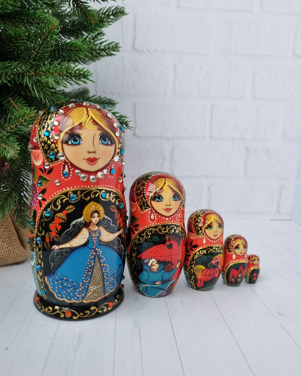 Матрешка Сказка 15см 5 мест
