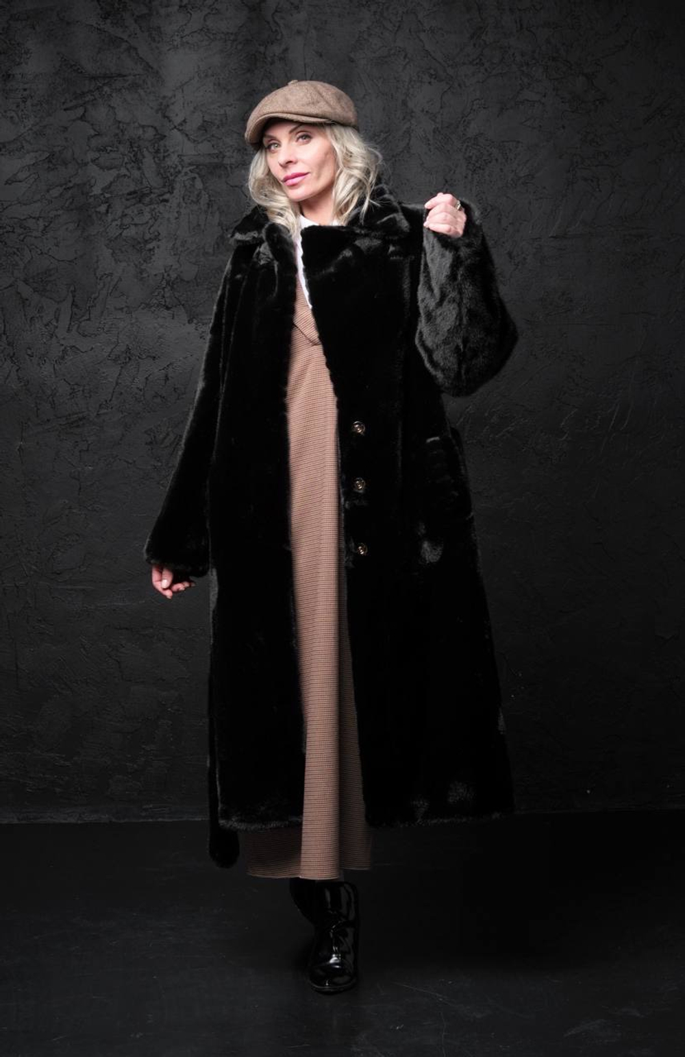 Шуба /черный  /классика/ эко мех