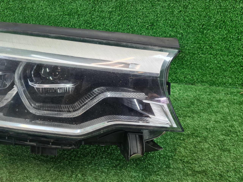 Фара правая BMW 5er G30 17-20 Adaptive LED