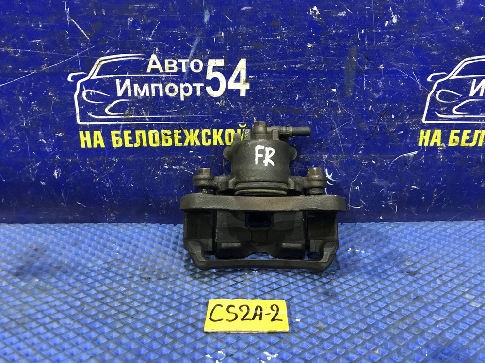 Суппорт тормозной передний правый MITSUBISHI LANCER 2002