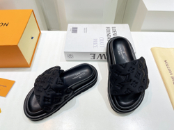 Louis Vuitton Pool Pillow Comfort Mule