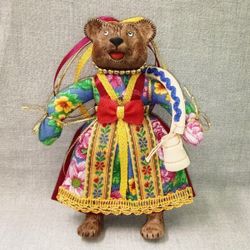 Ёлочная игрушка Медведица "Маша" с коромыслом