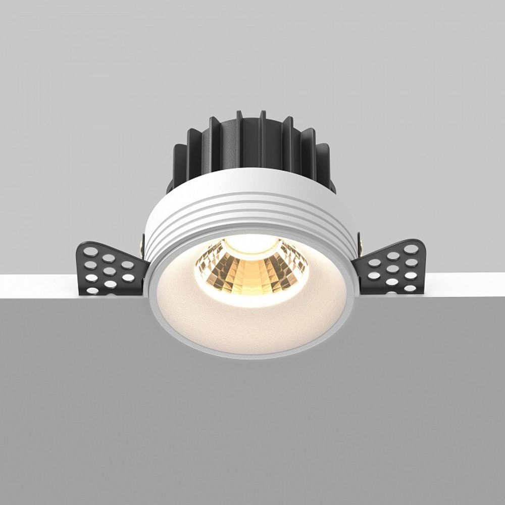Встраиваемый светильник Maytoni Round DL058-12W2.7K-TRS-W