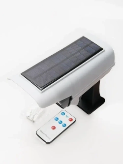 Уличный светильник беспроводной на солнечной батарее с датчиком движения и пультом. Прожектор светодиодный. Муляж камеры видеонаблюдения.