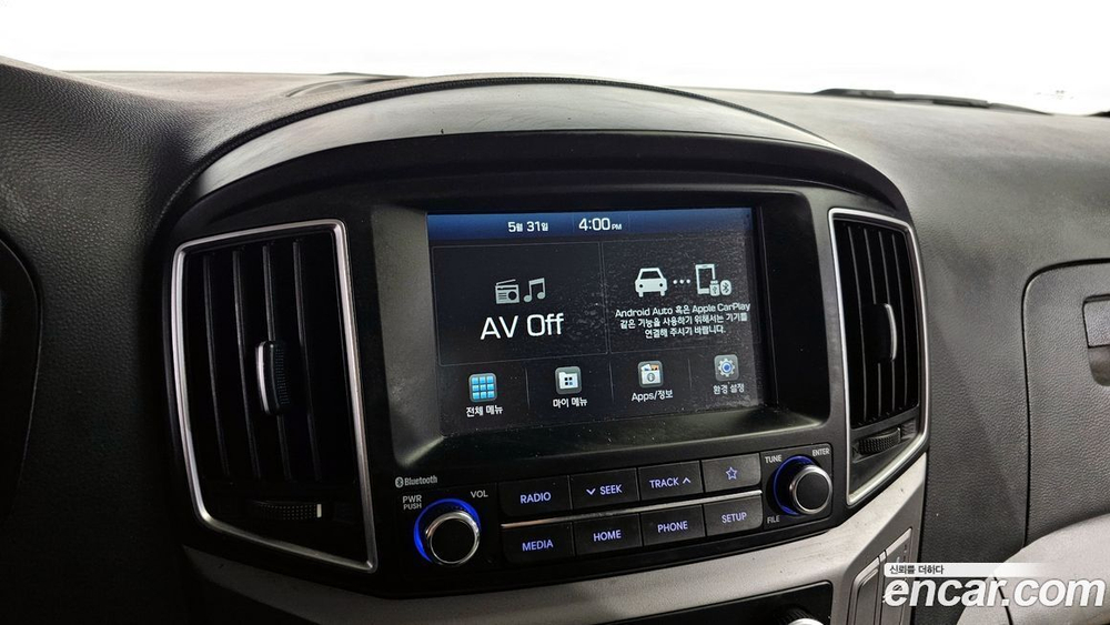 Hyundai The New Grand Starex Van 3-х местный (12.2020)