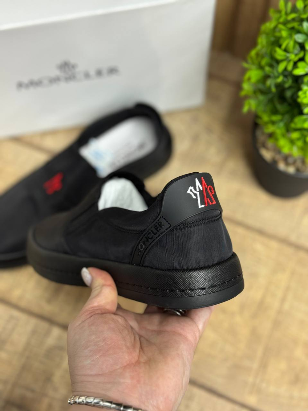 Слипоны Moncler