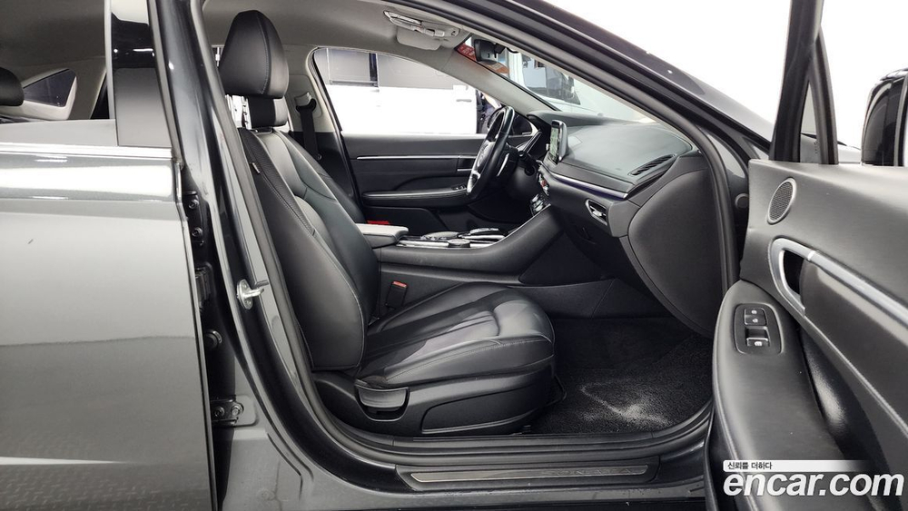 Hyundai Sonata (DN8) 1.6 Turbo (06.2021)
