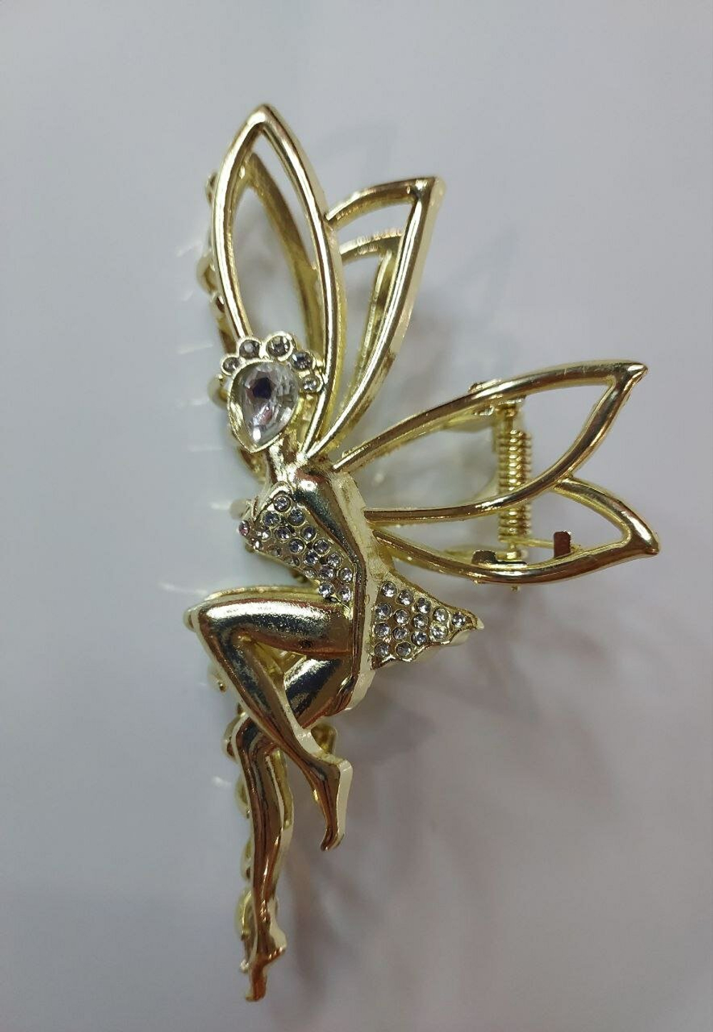 Заколка-краб "Фея" инкрустированная стразами. Цвет: золото
