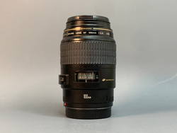 Canon EF 100mm 2.8 Macro USM