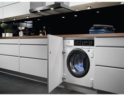 Встраиваемая стирально-сушильная машина Electrolux EW7W368SI