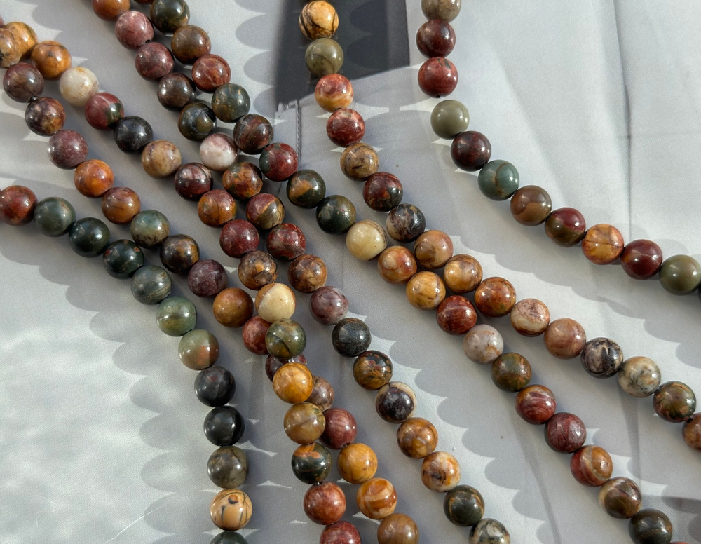 Нить бусин из яшмы 6,5мм