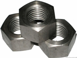 Гайка накидная М16