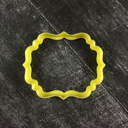 Фигурная рамочка №15